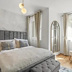 Modern I Parking I Apartamento